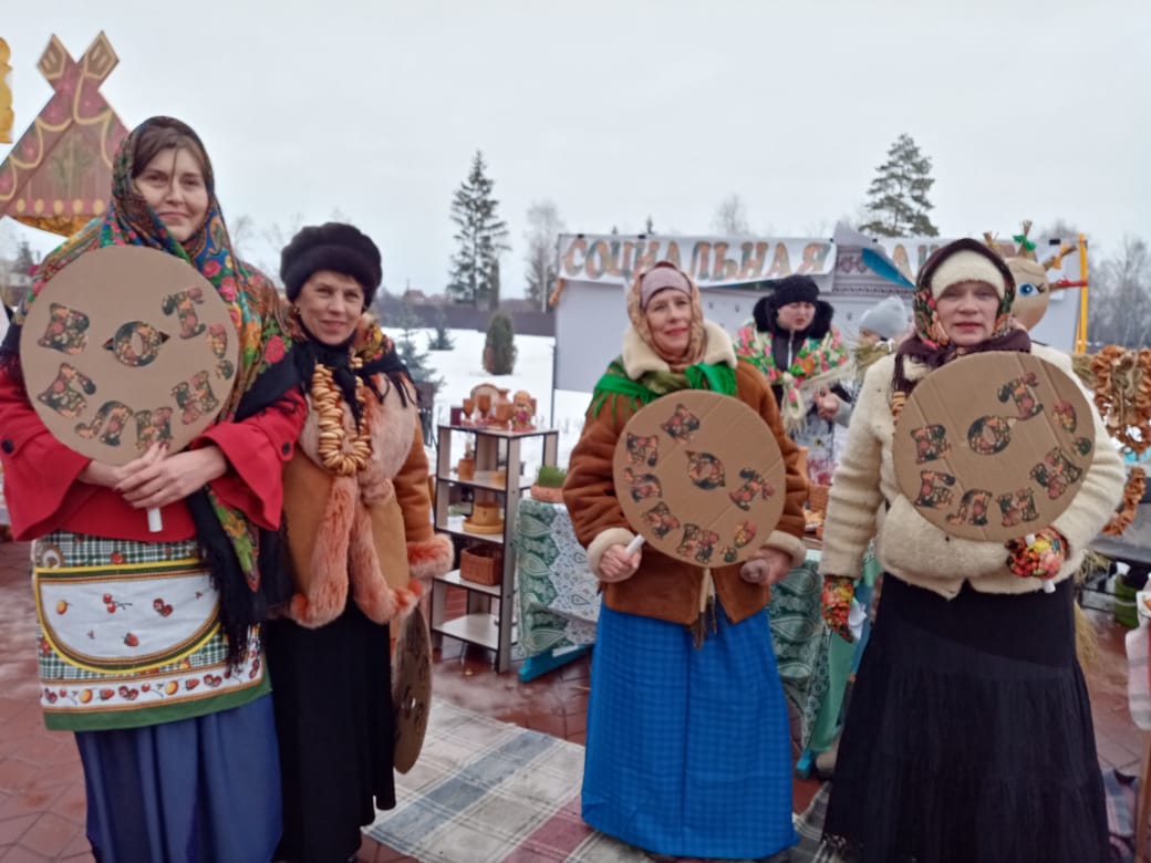 В последний день Масленицы в с. Волово прошел гастрономический фестиваль  «Блин кружевной» | Союз женщин Липецкой области